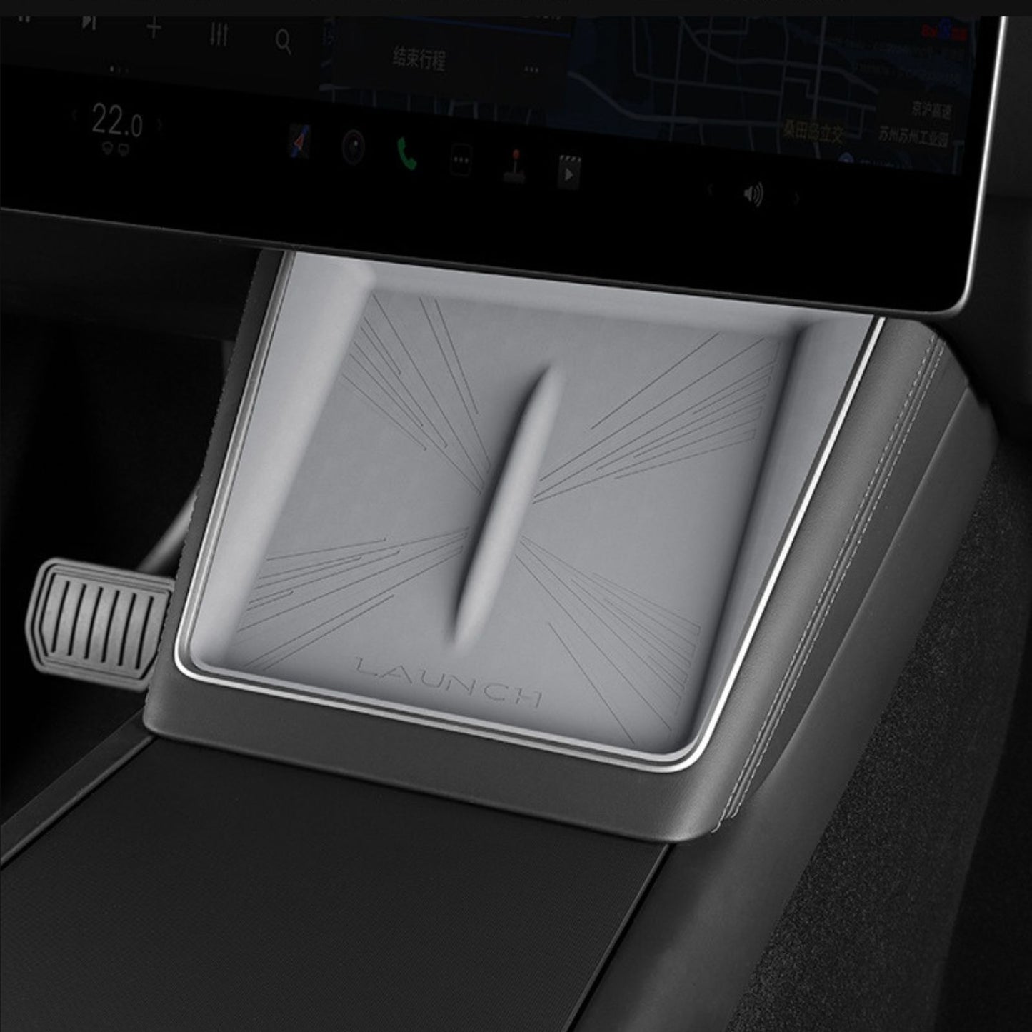Tesla Model Y 2025 Juniper Wireless Charging Silicone Pad for Central Control